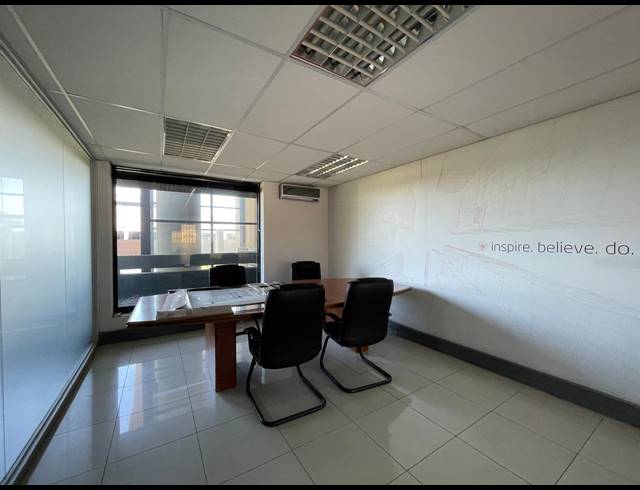 313M² OFFICE TO LET IN RIVONIA